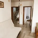 Conileno Con Terraza * كونيل ذي لا فرونتيرا