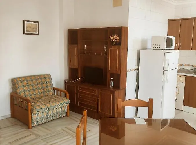 Conileno Con Terraza * コニル・デ・ラ・フロンテラ